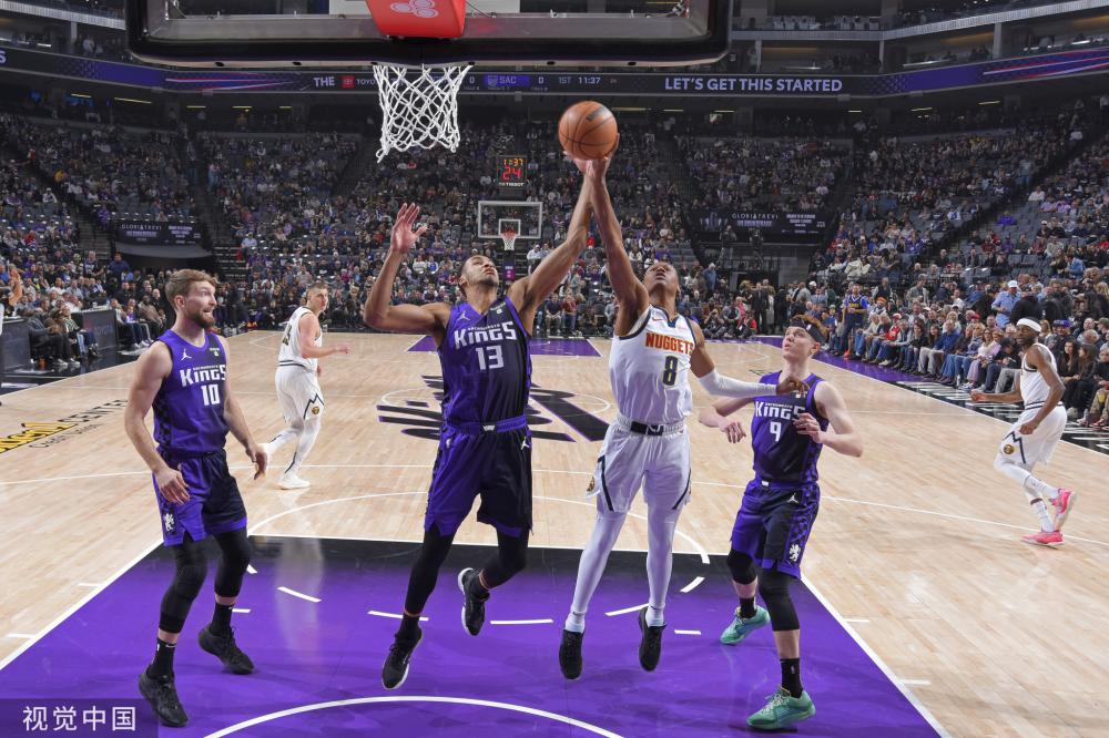 而潘展乐的 而潘展乐的