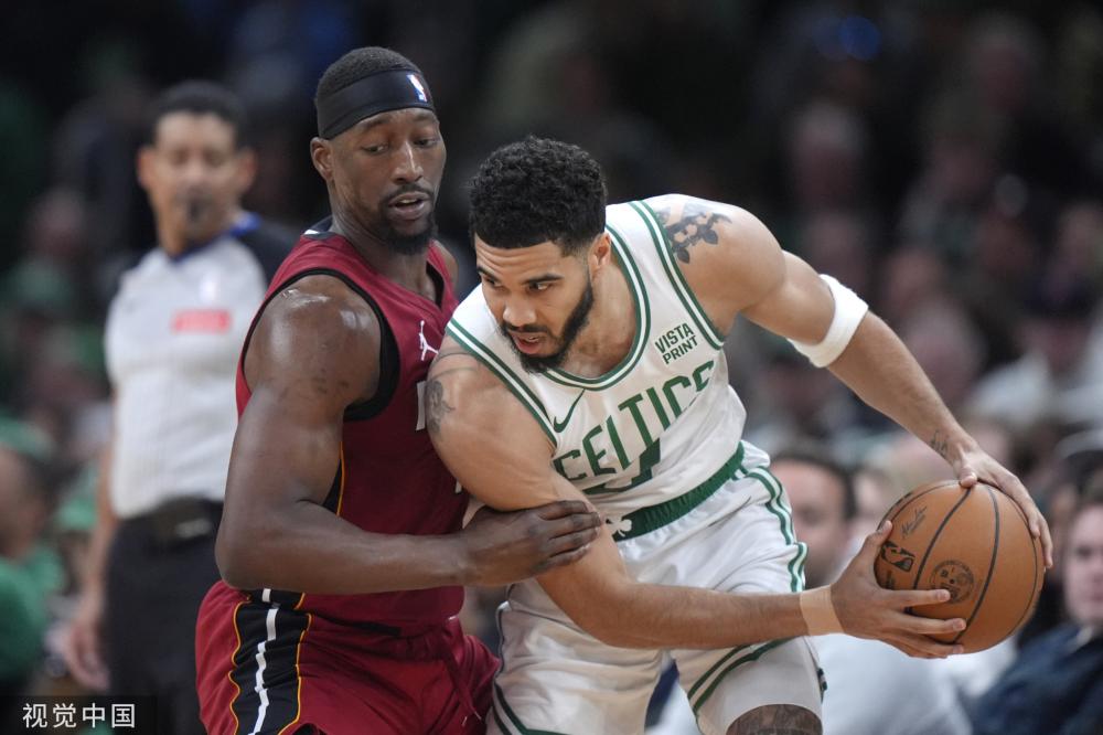 场精彩纷呈 场精彩纷呈