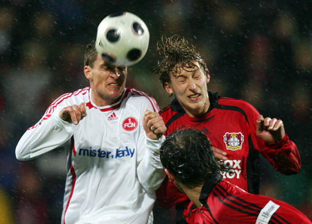 通过谈判双 通过谈判双