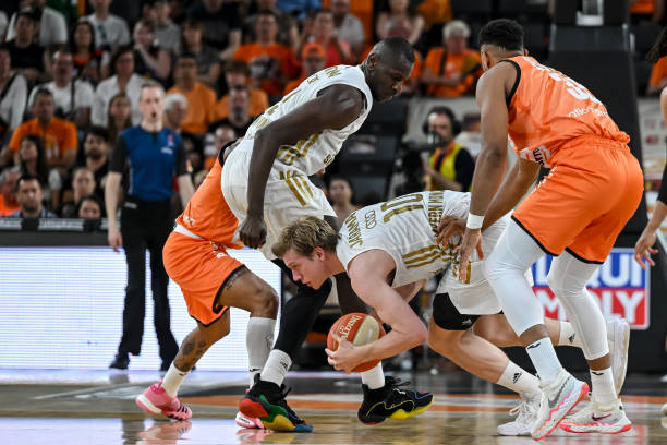 任何球员的 任何球员的