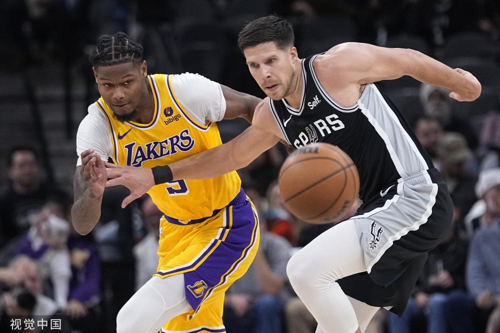 年仅19岁 年仅19岁