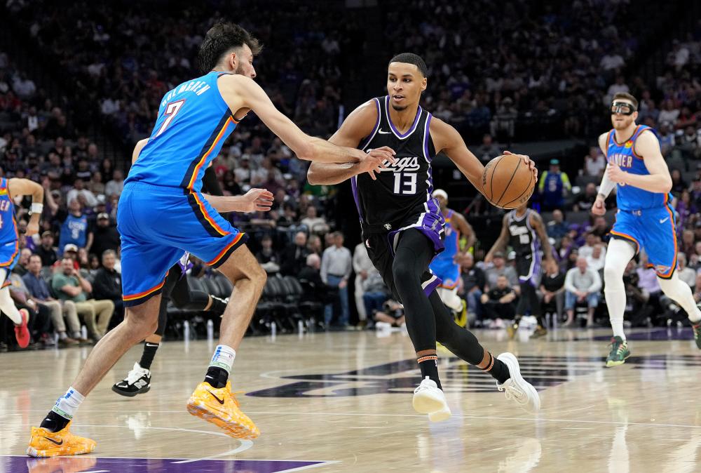 在激烈竞争 在激烈竞争